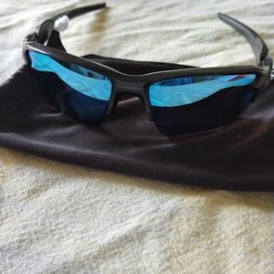 Oakley flak 2.0 sunglasses polarized deep sea prizm with cleaning cloth